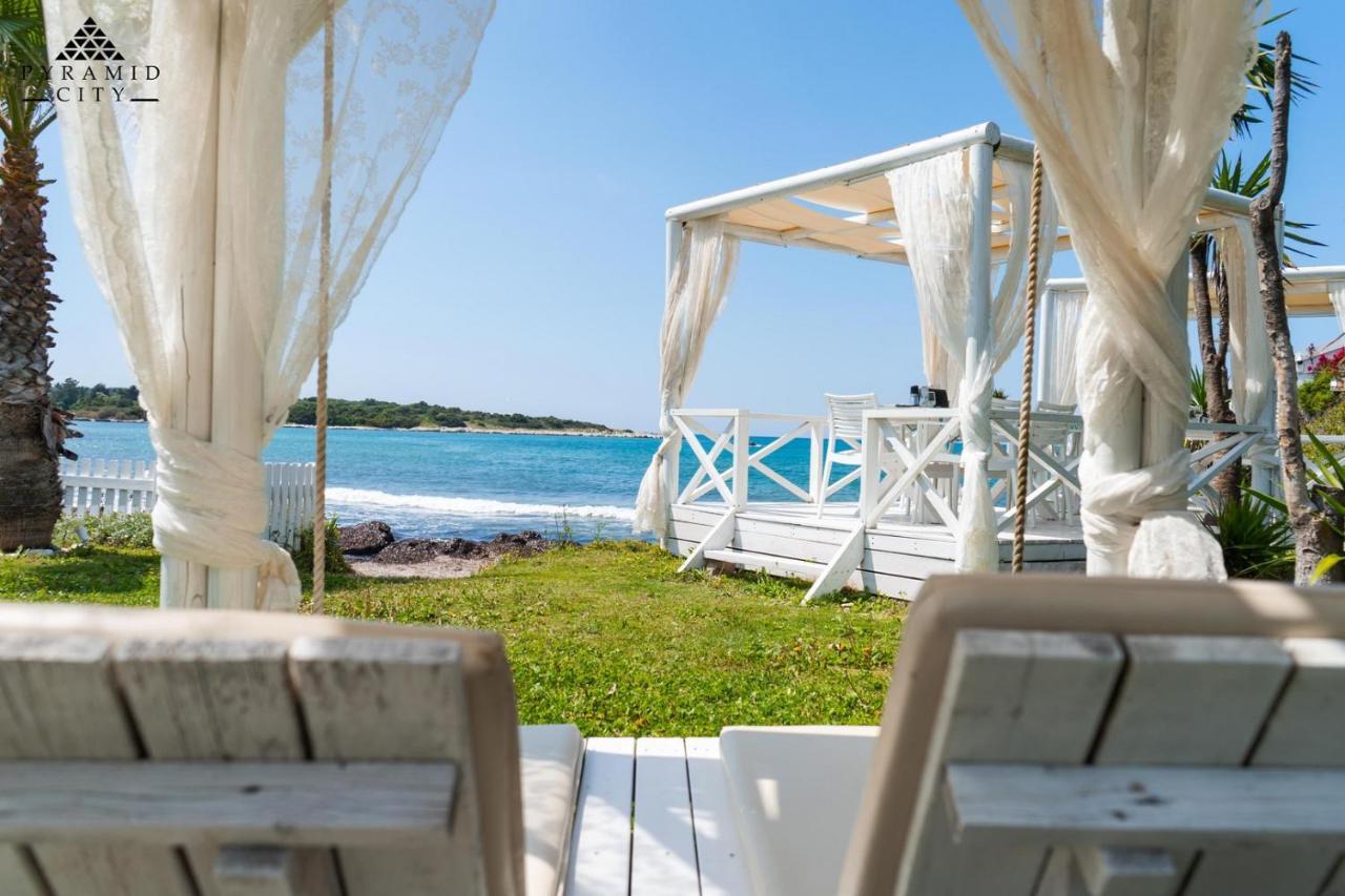 Luxury Villa Hera - Beachfront Roda  Esterno foto
